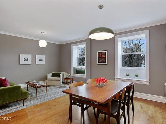 3rd image of 217 Lafayette Ave APT 4