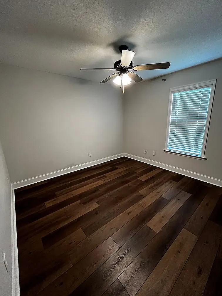 3 bed, 1316 sqft, $1,850 — Photo 1