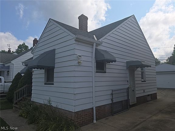 5th image of 4667 E 86th St