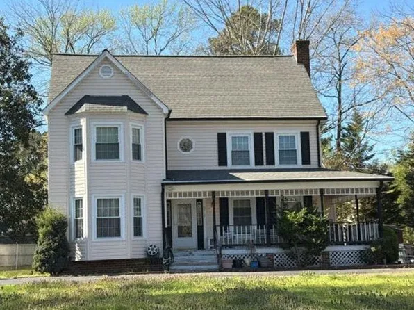 6712 Turnaway Ln, North Chesterfield, VA 23234