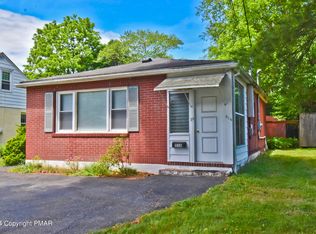 516 Mill Creek Rd, East Stroudsburg, PA 18301