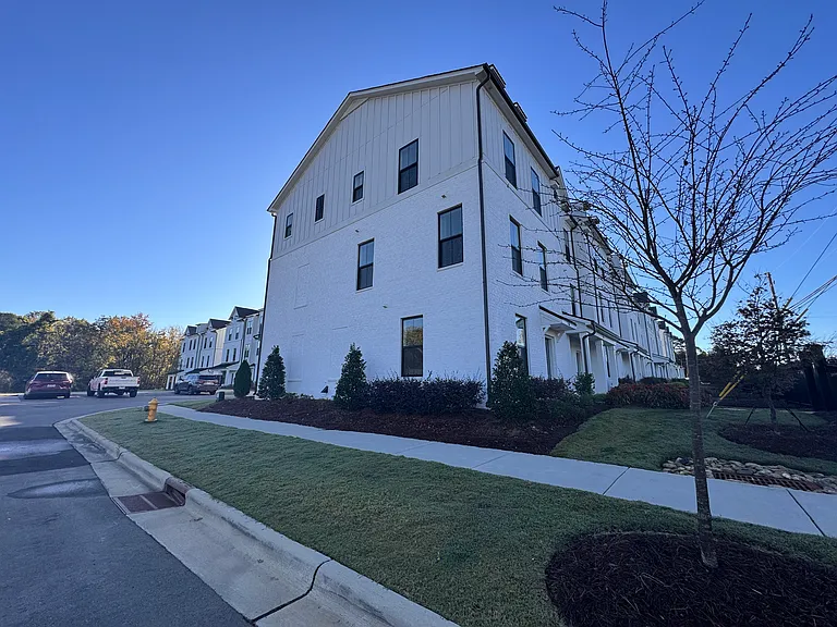 4100 Alexander View Dr — Photo 16