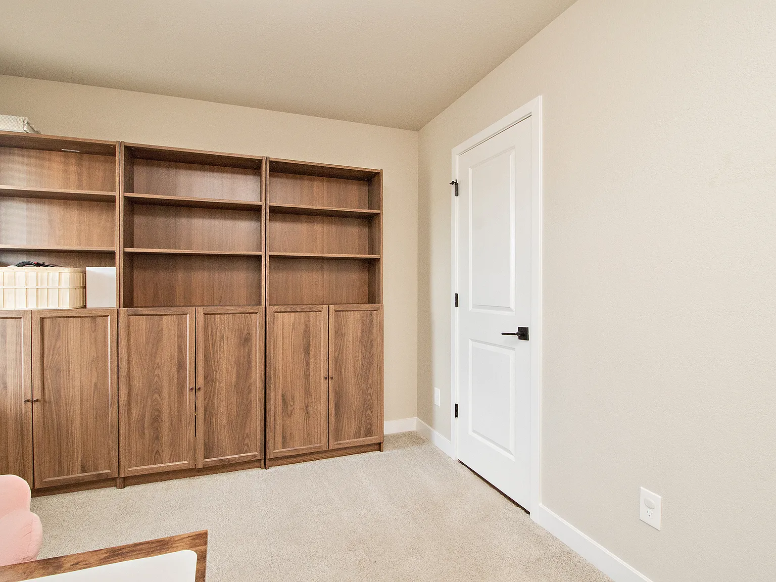 4 bed, 2788 sqft, $2,900 — Photo 4