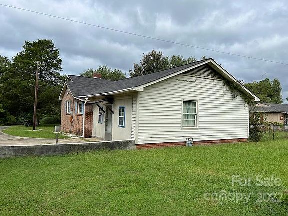 5th image of 2583 S Lynwood Dr