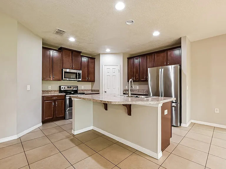 3171 Turret Dr — Photo 7