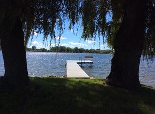 7449 Clearwater Beach Rd, Hartford, WI 53027