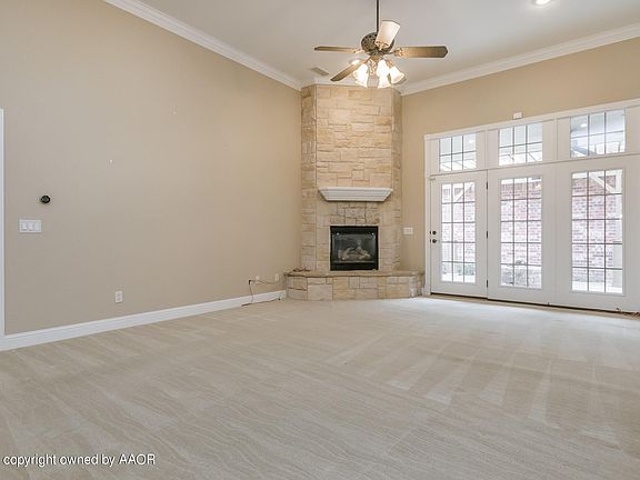 3rd image of 7806 Pineridge Dr