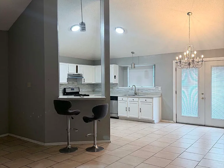 4203 Katrina Ln — Photo 19