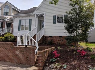 2107 Trailridge Ct, Raleigh, NC 27603