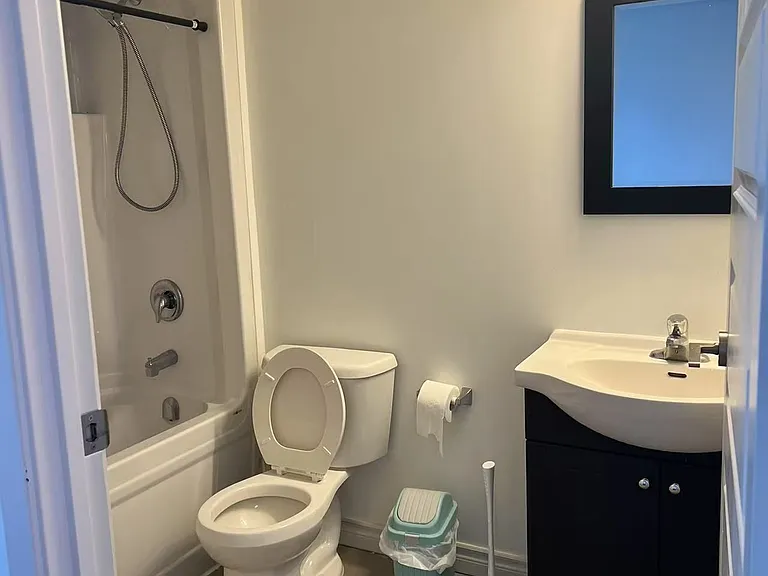 158 King St N #1701 — Photo 2