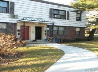 13503 72nd Ave, Kew Garden Hl, NY 11367