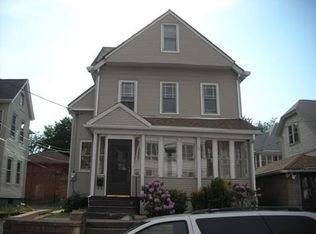 32 Oconnor Ave, Holyoke, MA 01040