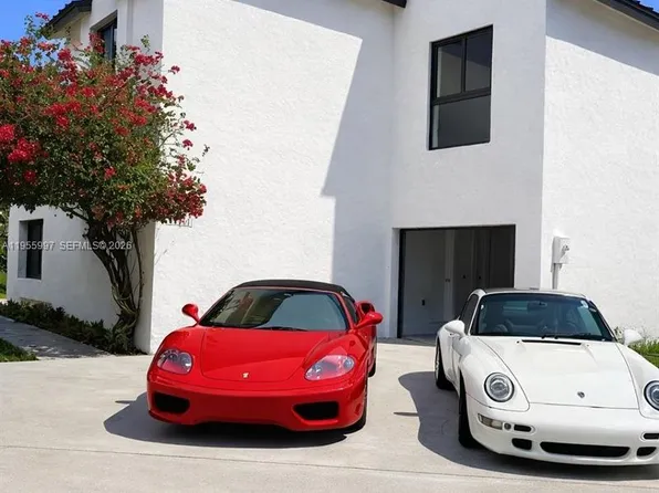 11260 SW 157th Ct, Miami, FL 33196