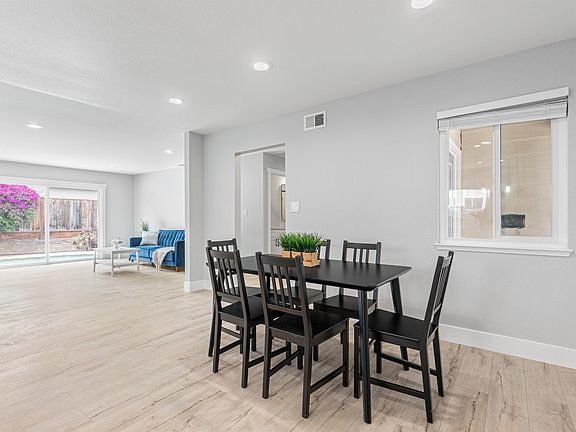 4th image of 791 San Carlos Ave
