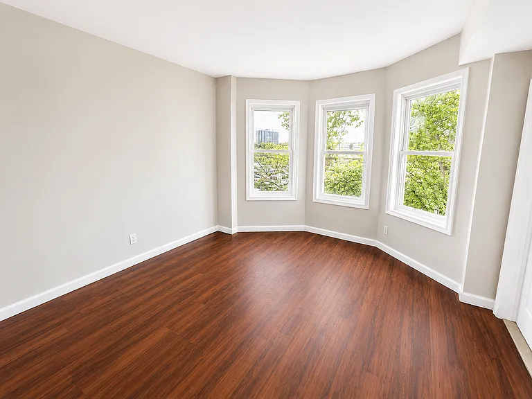 179 Jelliff Ave #2 — Photo 6
