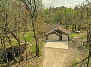 26983 Naples St NE, Isanti, MN 55040