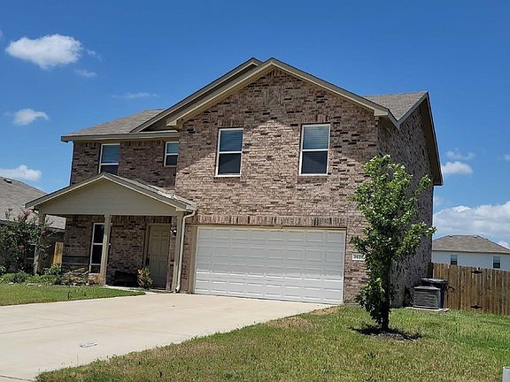 3rd image of 3636 Silver Maple Ln