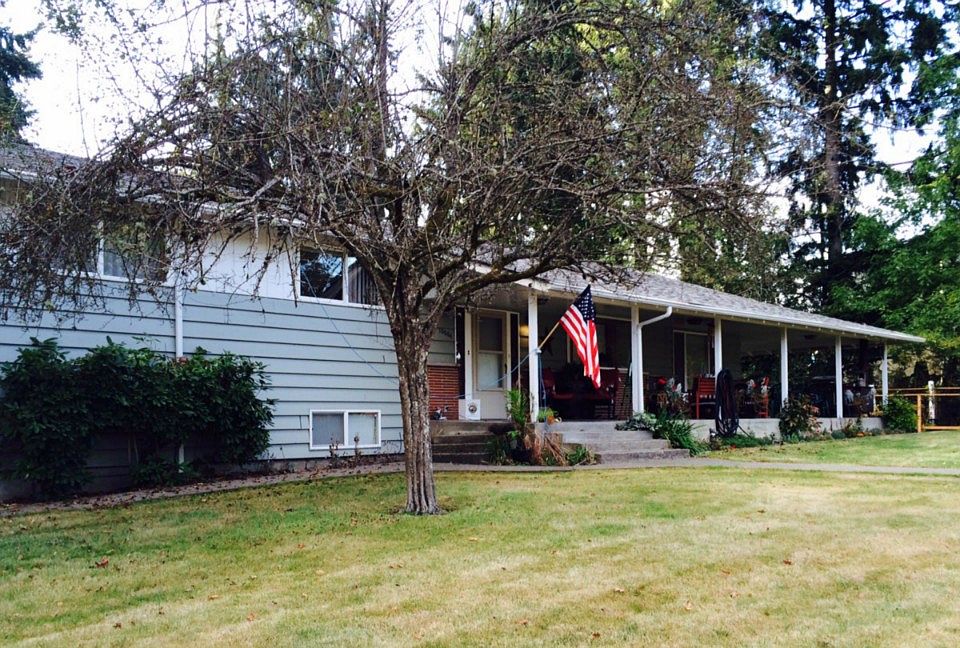 1st image of 10004 Alaska St S