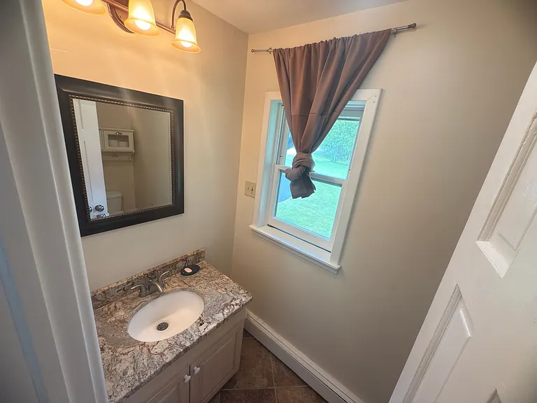 2158 Rankin Rd — Photo 11