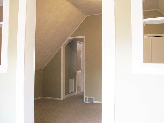 4th image of 1143 E Bueno Ave