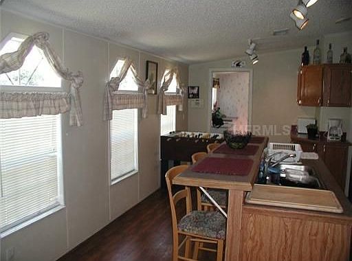 4th image of 3217 Byrd Nest Ln