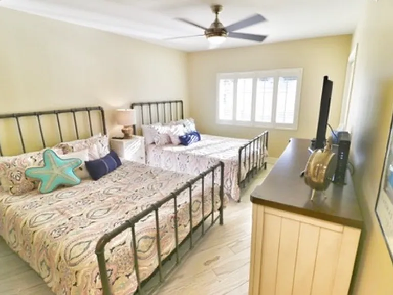 4805 Gulf Of Mexico Dr #102 — Photo 13