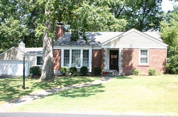 1st image of 9440 Parklind Dr