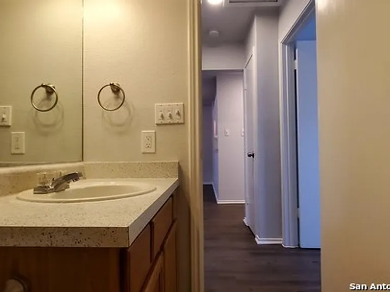 538 Dukeway Dr #C — Photo 13
