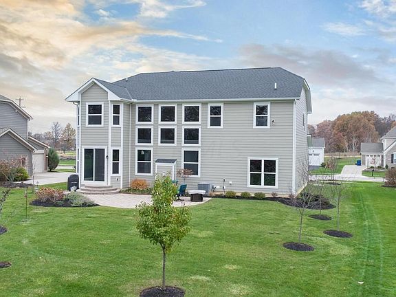 5th image of 1011 Ballater Dr
