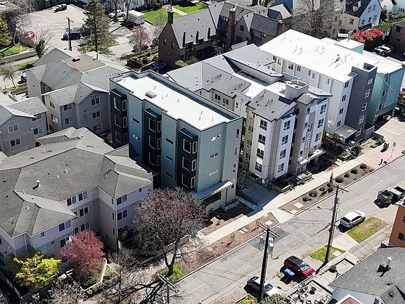 5th image of 4544 20th Ave NE #G01