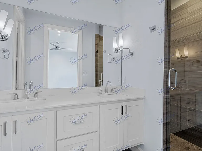5202 Capitol Ave #1108 — Photo 15