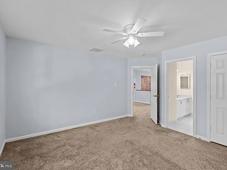 10652 Quarterstaff Rd — Photo 62