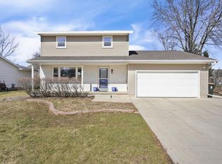1460 Donald Drive, Sun Prairie, WI 53590