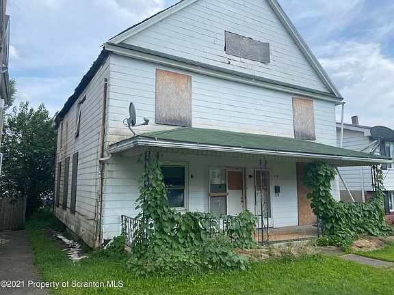 3rd image of 710 N 712 Bromley Ave