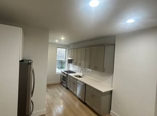 1820 Centre St APT 3R, Ridgewood, NY 11385
