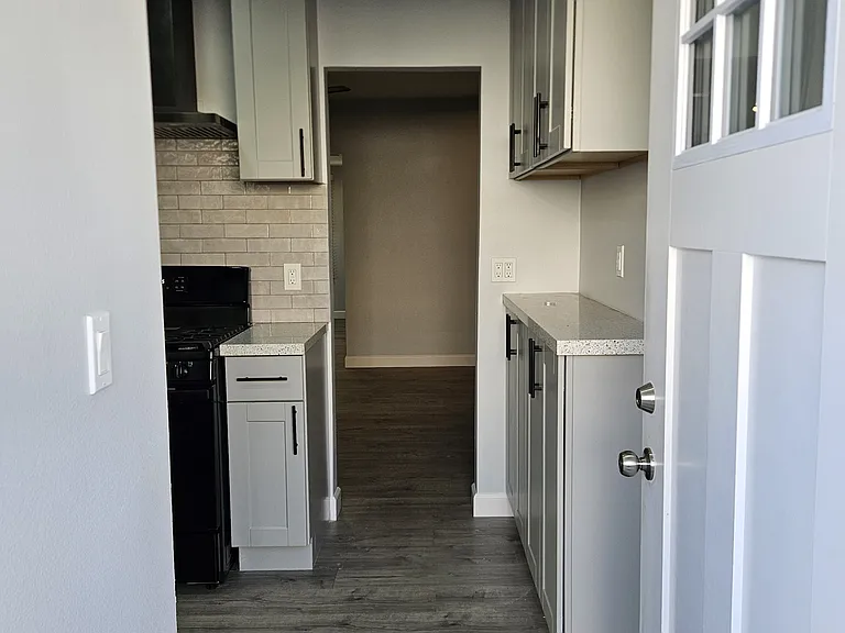 12053 Hermosura St — Photo 11