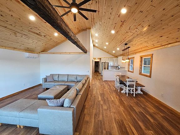 5th image of 14276 Sugarbush Trl