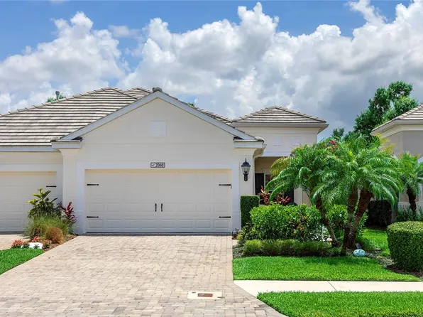 2060 Crystal Lake Trl, Bradenton, FL 34211