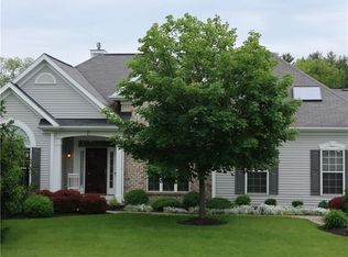 7 New London Rd, Pittsford, NY 14534