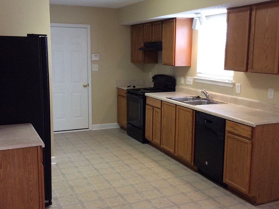 438 Glencroft Dr, Wingate, NC 28174 Zillow