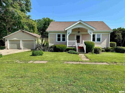110 E Van Alstine St, Secor, IL, 61771