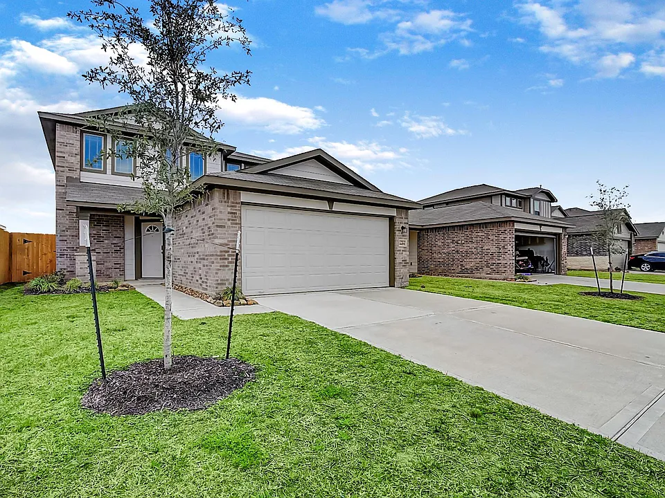 16731 Twisted Pine Dr