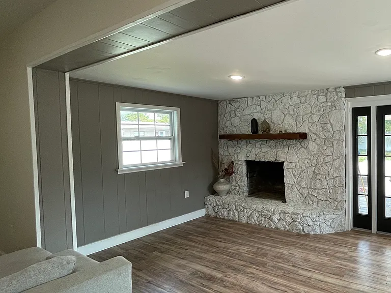 1410 Maury Rd — Photo 18