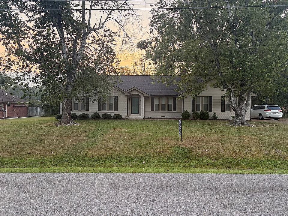 1st image of 1304 Orchard Ln