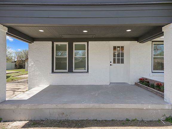 3rd image of 4432 Nolan St