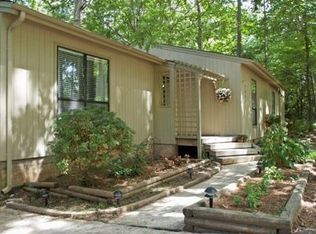 1211 Gatehouse Dr, Cary, NC 27511