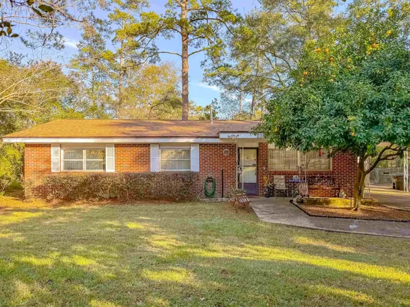 2221 Jim Lee Rd, Tallahassee, FL 32301