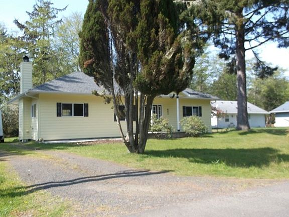 2nd image of 653 Sollecks Ave SE