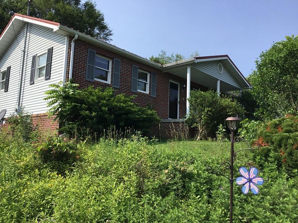 1st image of 209 Alfred Ave NE #N