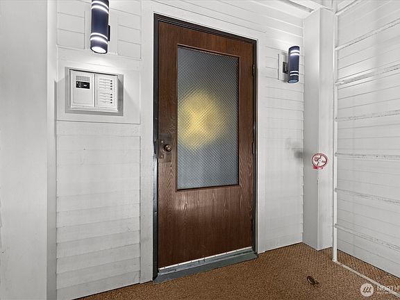 3rd image of 14645 NE 34th Street #C24